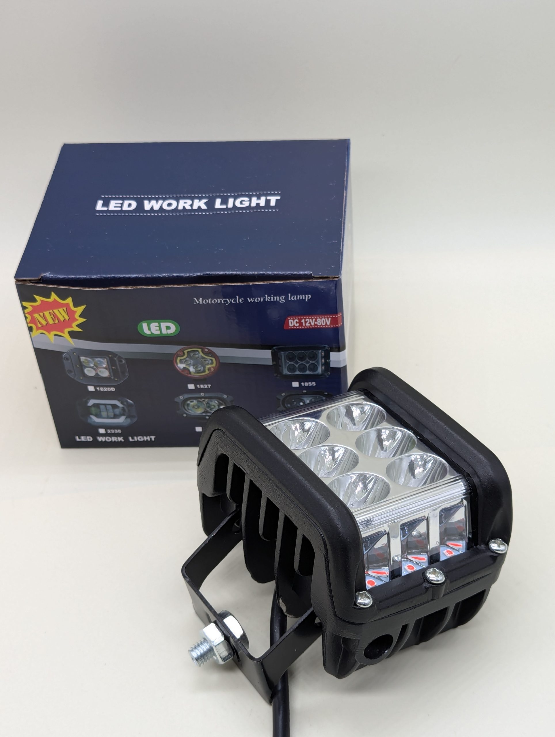 Working lights on three sides