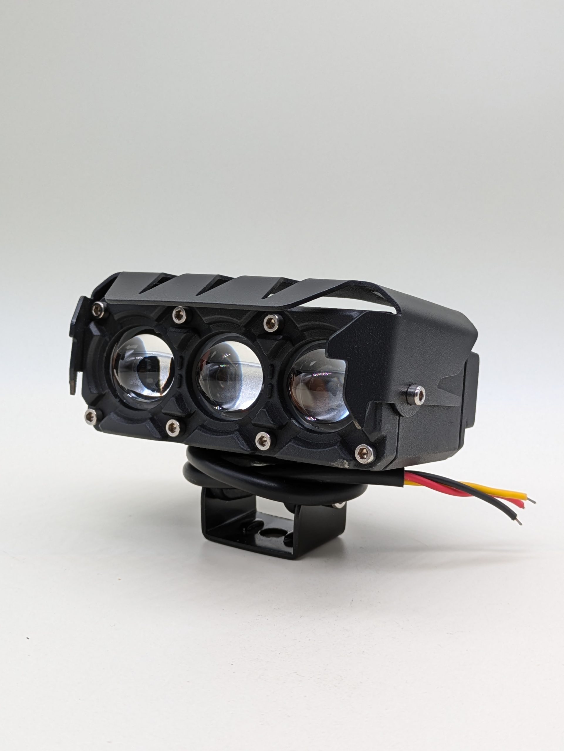 Three bead spotlights