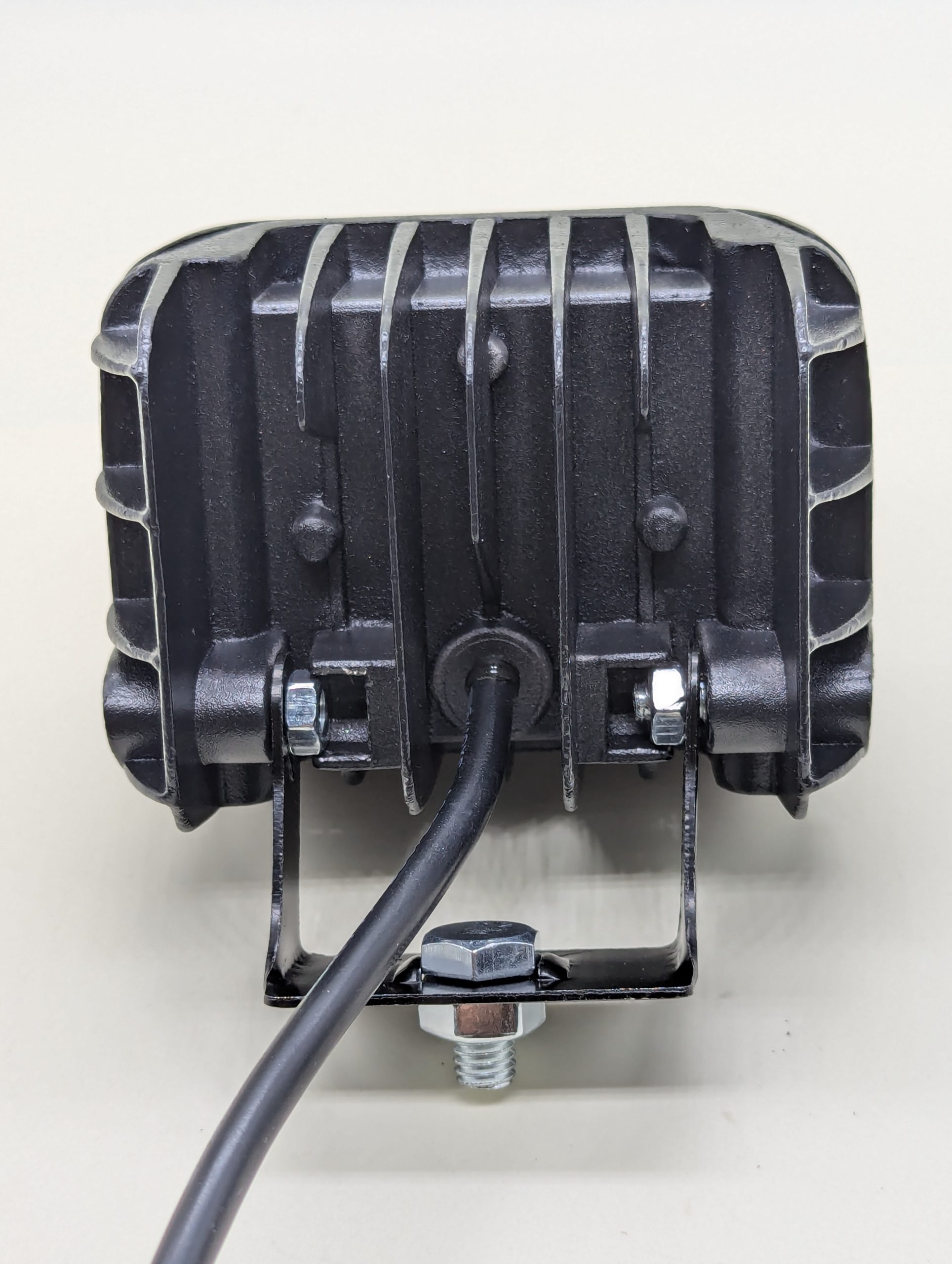 Working lights on three sides - Image 5