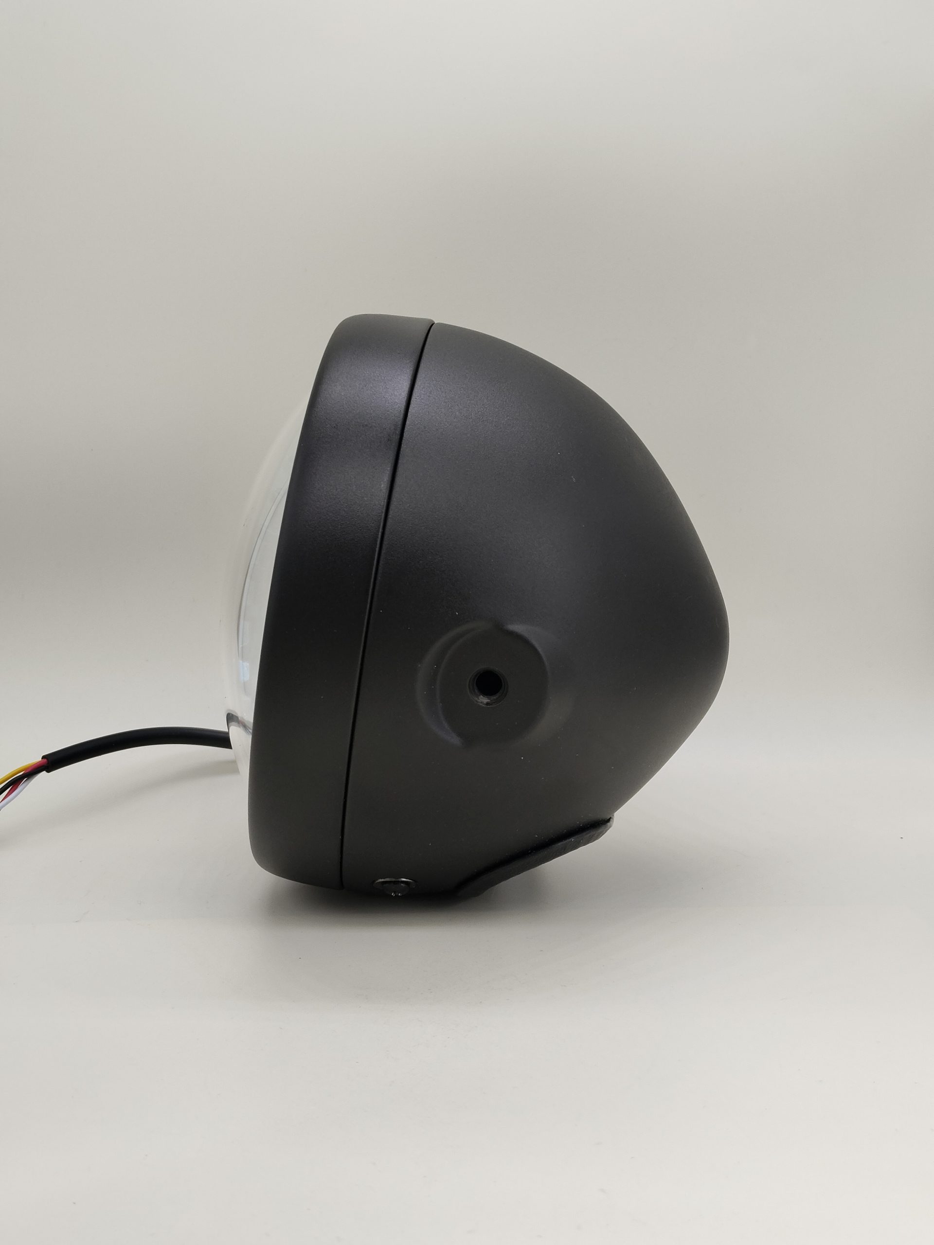 5.75 inch headlamp assembly -- built-in hoite - Image 3