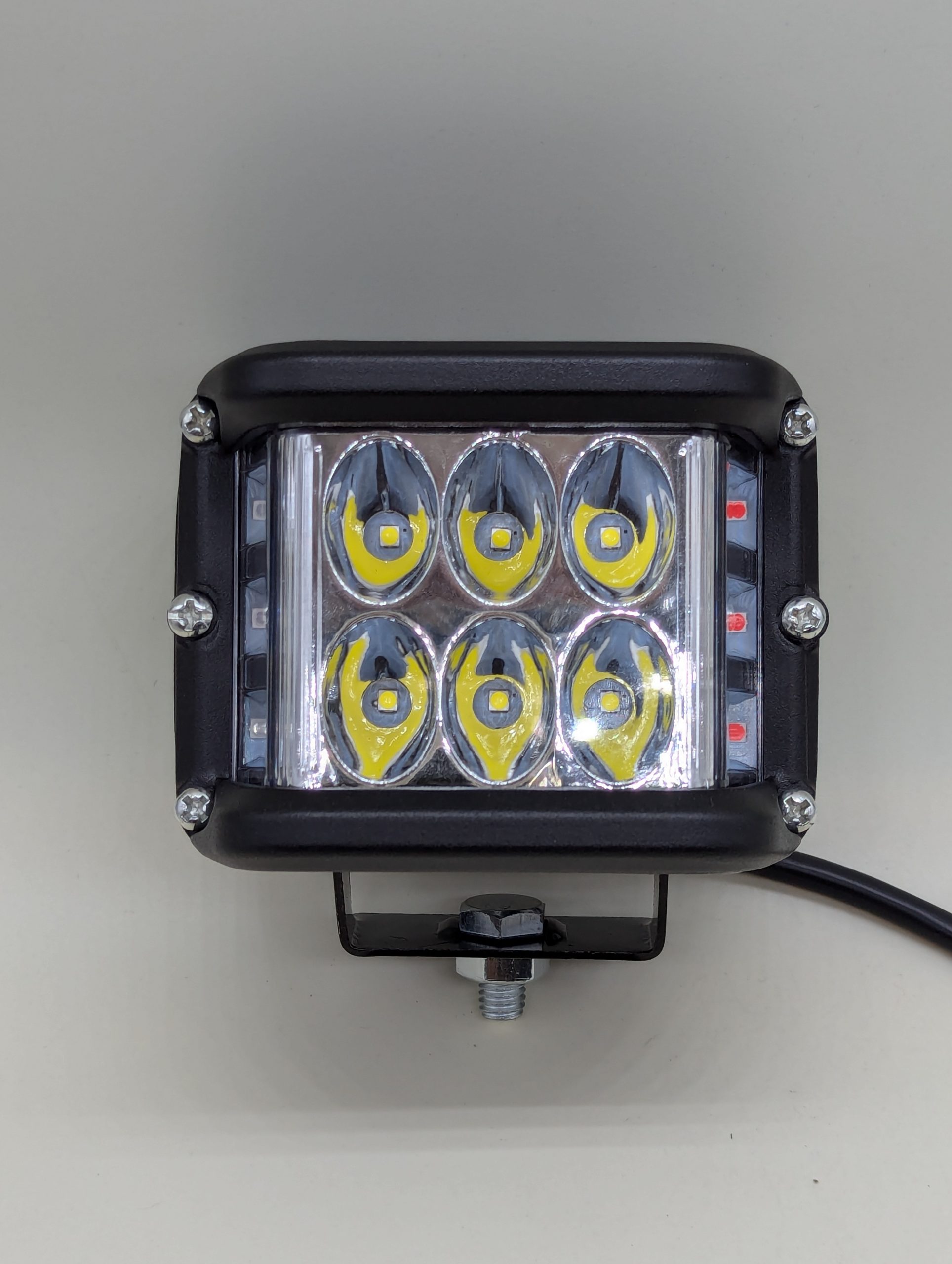 Working lights on three sides - Image 2